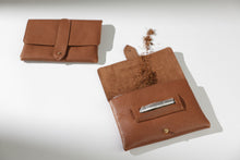 Load image into Gallery viewer, Tobacco Case - Soft Brown