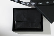 Load image into Gallery viewer, Small Wallet - Black