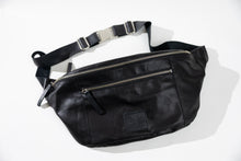 Load image into Gallery viewer, The Essential Pouch - Black (Large)