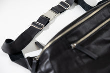 Load image into Gallery viewer, The Essential Pouch - Black (Large)