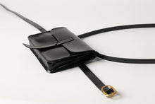 Load image into Gallery viewer, Janis Bag - Shiny Black