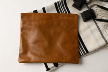 Load image into Gallery viewer, Tallit &amp; Tefillin - Vintage Brown