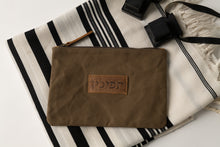 Load image into Gallery viewer, Tallit &amp; Tefillin - Leather &amp; Wax Canvas