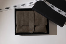 Load image into Gallery viewer, Tobacco Case - Soft Gray