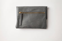 Load image into Gallery viewer, Small Wallet - Gray